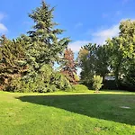 Guest house Le Cedre Gizy