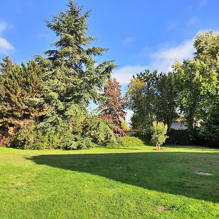 Guest house Le Cedre Gizy